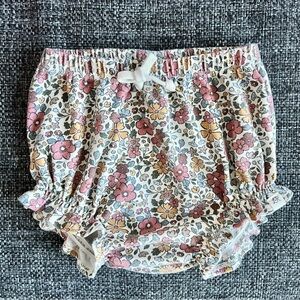 Little Road Co. Floral Shorts Size 2/3